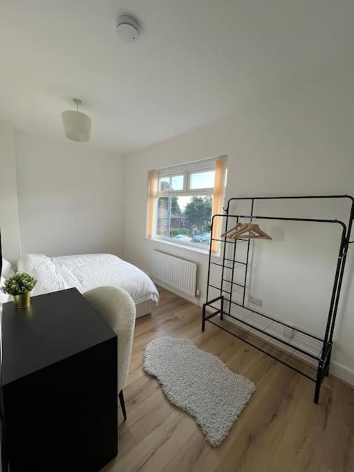 Whole House Modern Two Bedroom In Newcastle - Free Parking 외부 사진